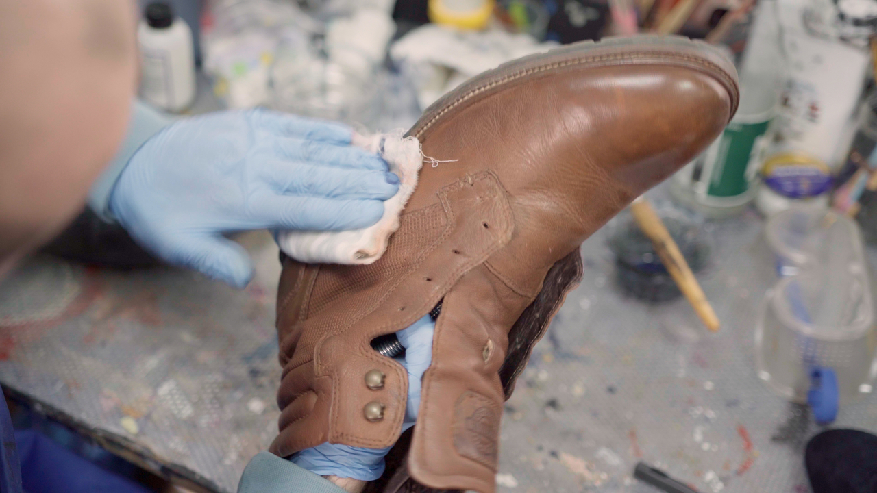 Wroclavia zbiera stare buty. Po naprawie trafią do potrzebujących