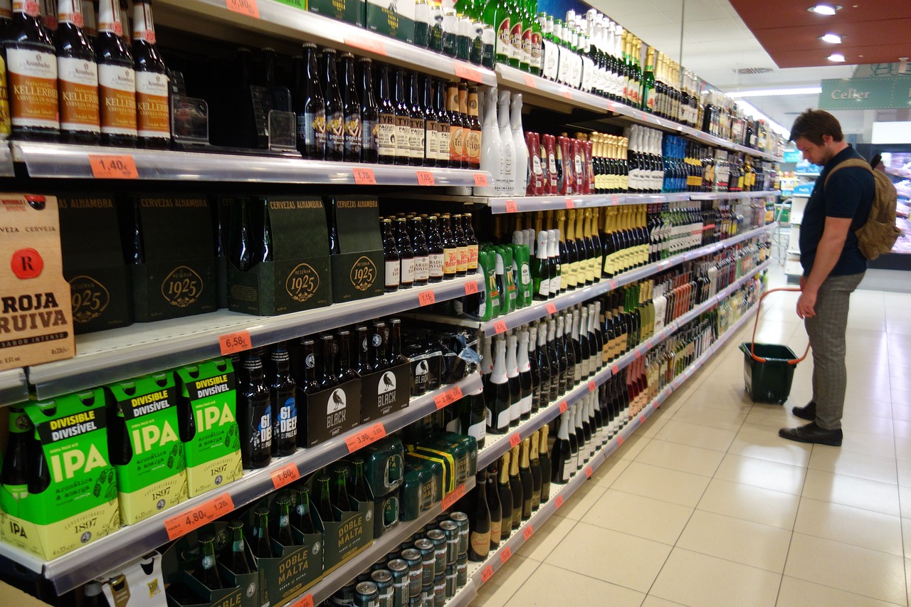 Nocny zakaz sprzedaży alkoholu we Wrocławiu. Jest ostateczna lista osiedli