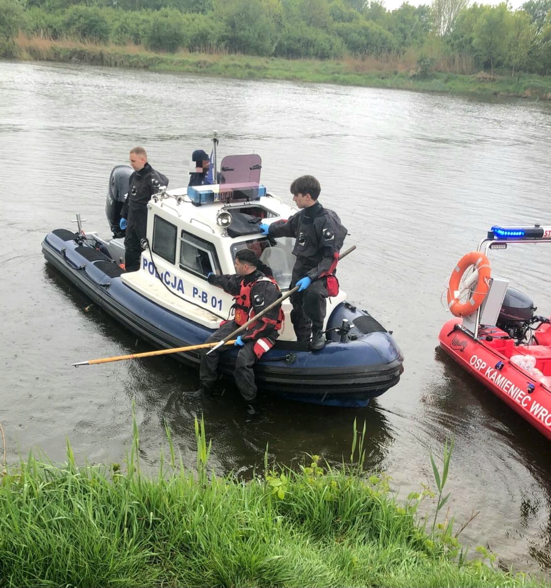 Tragedia pod Wrocławiem. W Odrze znaleziono martwego człowieka